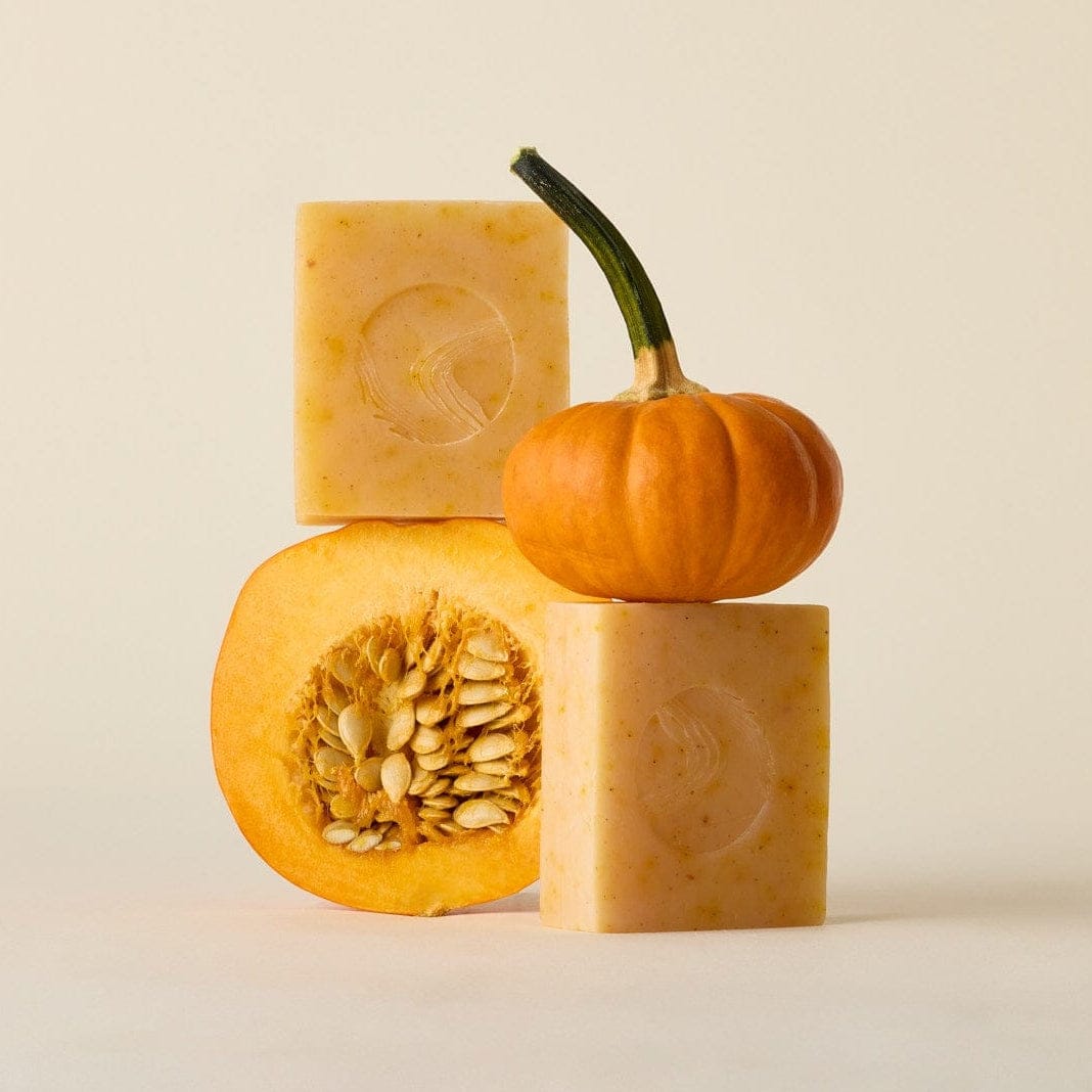 Apoterra Soap Pumpkin & Wild Carrot Brightening Cleanser