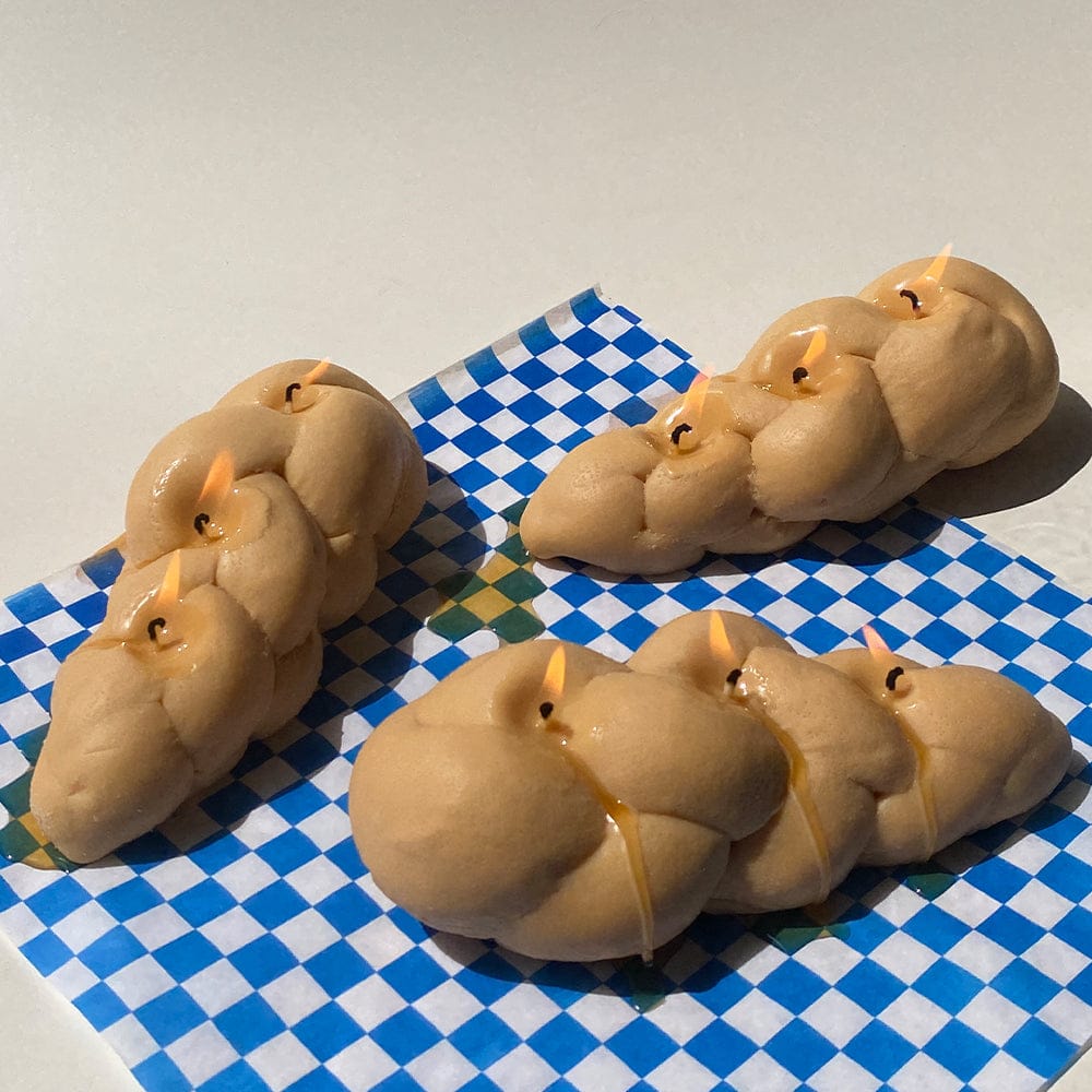 Scandles Farmers Markets Bread / Cinnamon and Vanilla / Single Challahdad Bread Candle