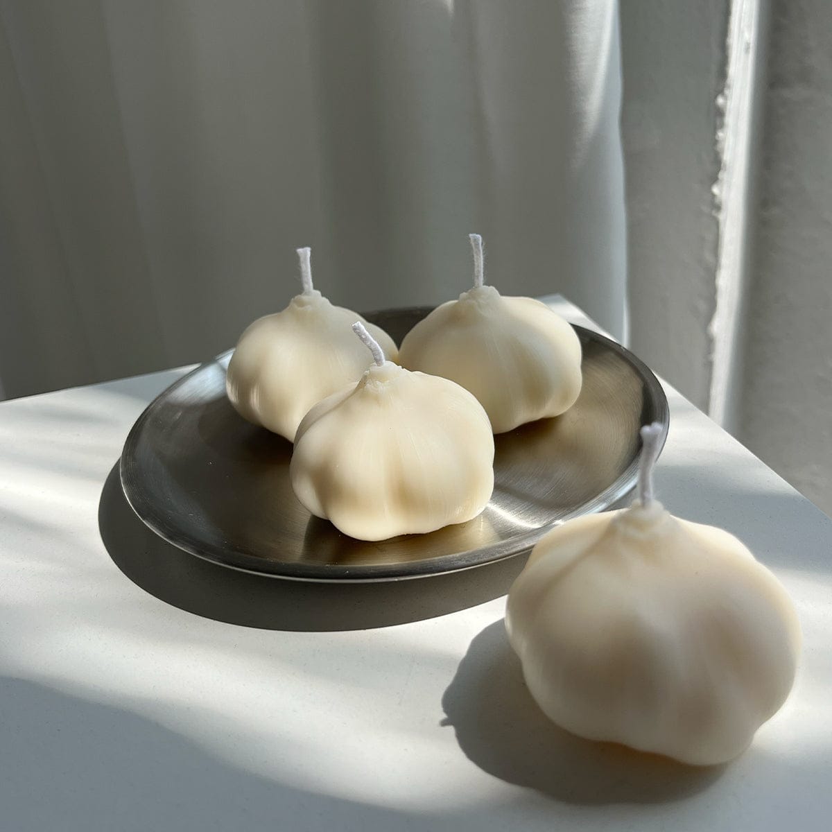 Scandles Farmers Markets White / Unscented (Natural Soy) / Single Garlic Garlic Candle