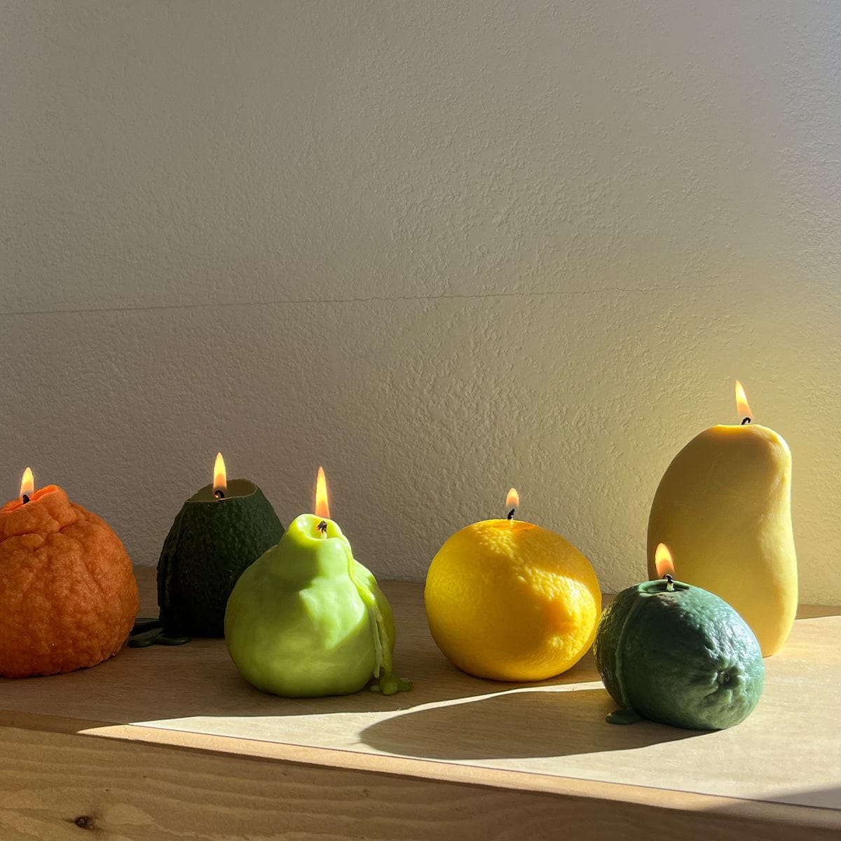 Scandles Farmers Markets Mango Candle