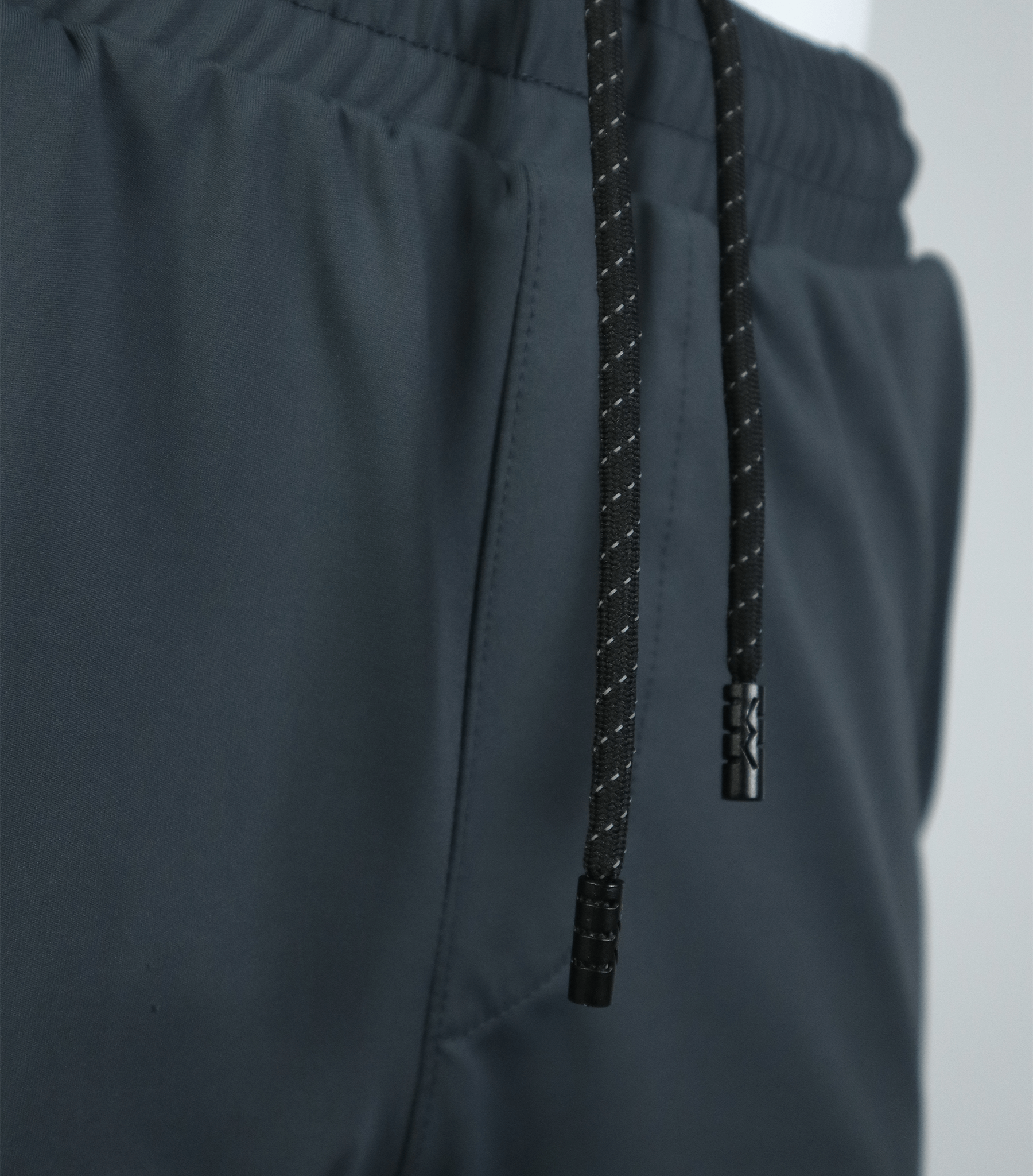 Bamtech Shorts Dominate Training Shorts - Black