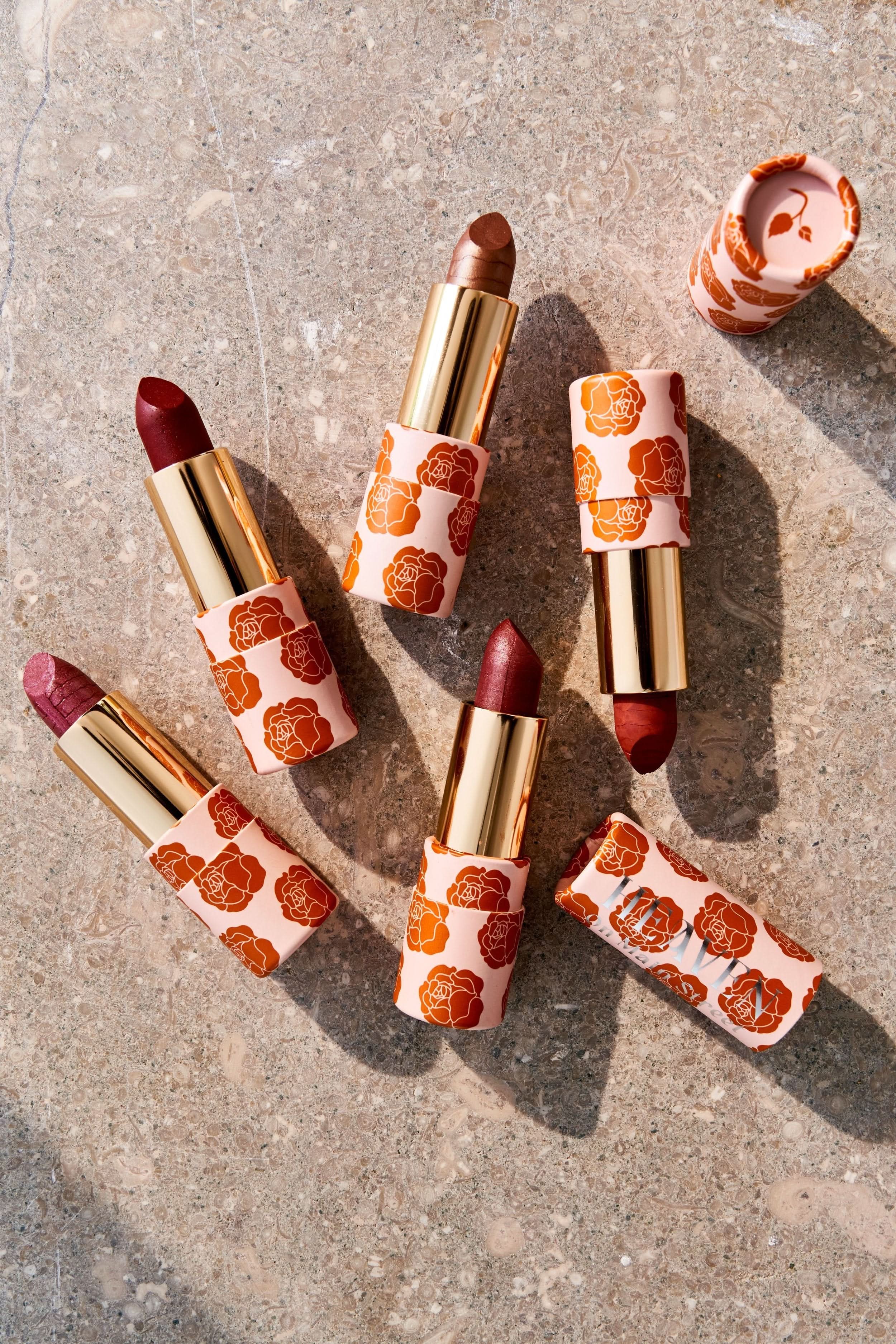 Heaven On Main Street MAKEUP Lipstick : 8 Luxurious Shades