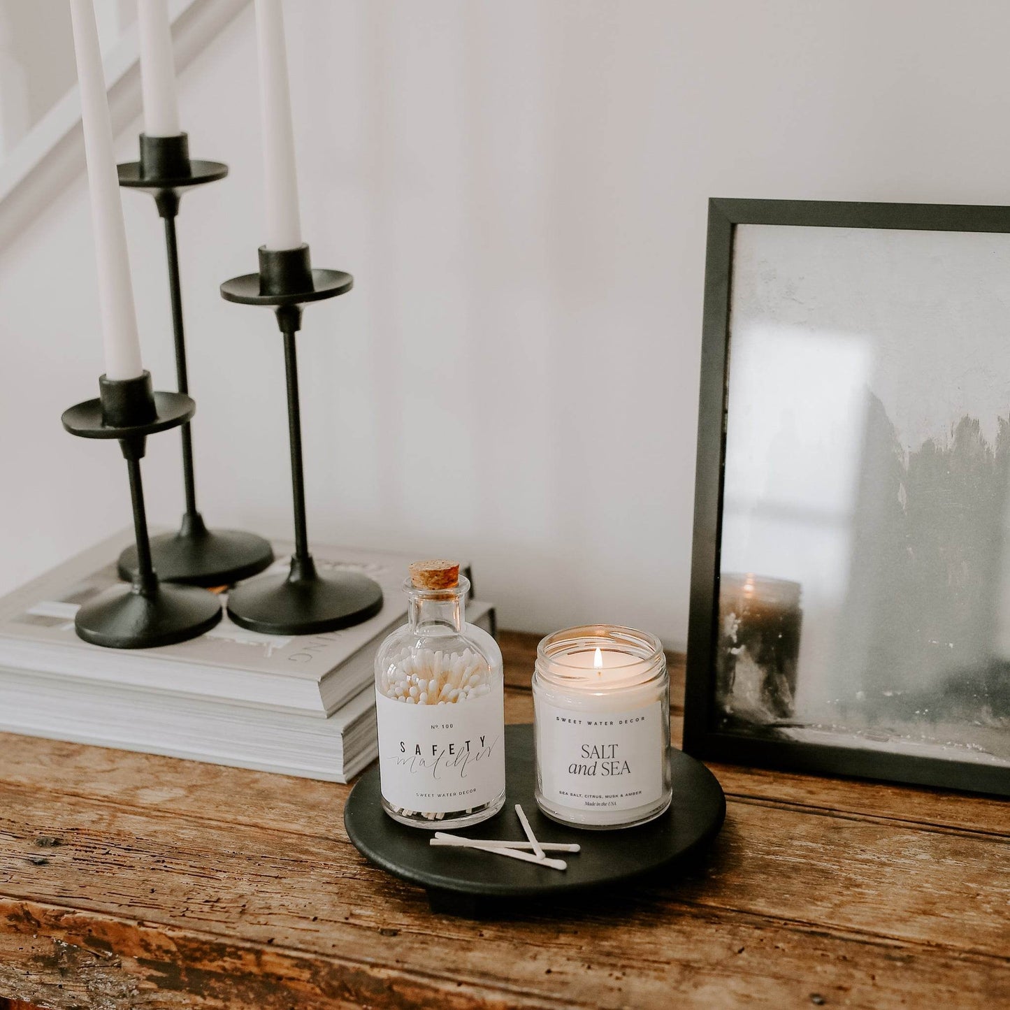 Black Pedestal Stand - My American Goods