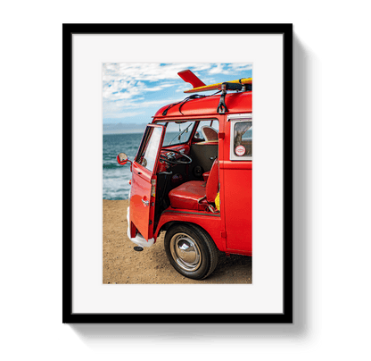 Johnny Vacay Black / 11x14 / Border Open Door Policy
