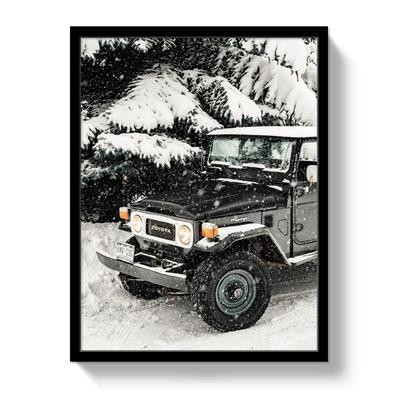 Johnny Vacay Black / 11x14 / Full Bleed Snowy FJ