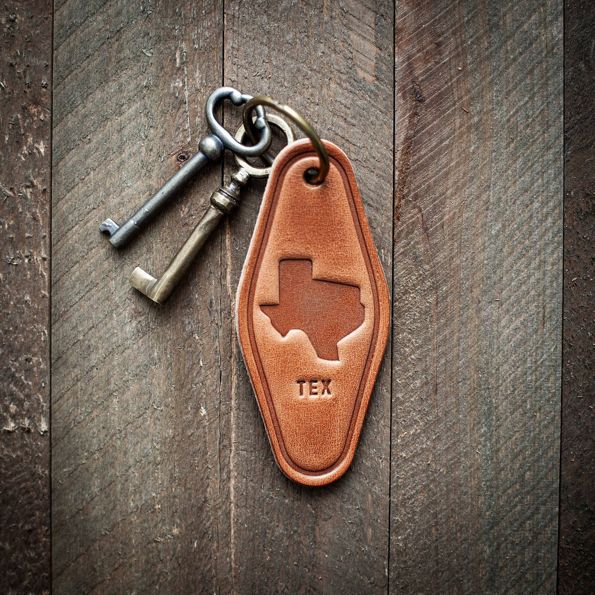 Texas State Silhouette Leather Keychain Motel Style