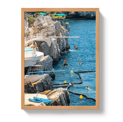 Johnny Vacay Oak / 11x14 / Full Bleed Hotel du Cap-Eden-Roc