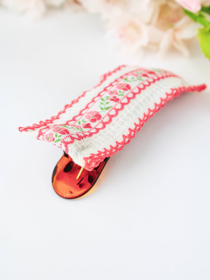 Spring in Sweden Vintage Ribbon Hair Clip - My American Goods