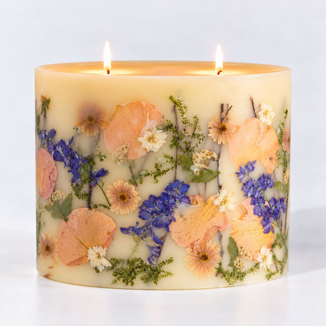 Centerpiece Botanical Candle - Vanilla Rain