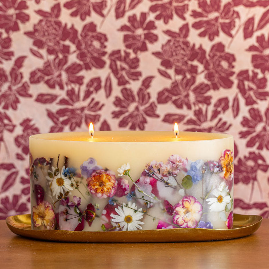 Statement Botanical Candle - Apricot Rose