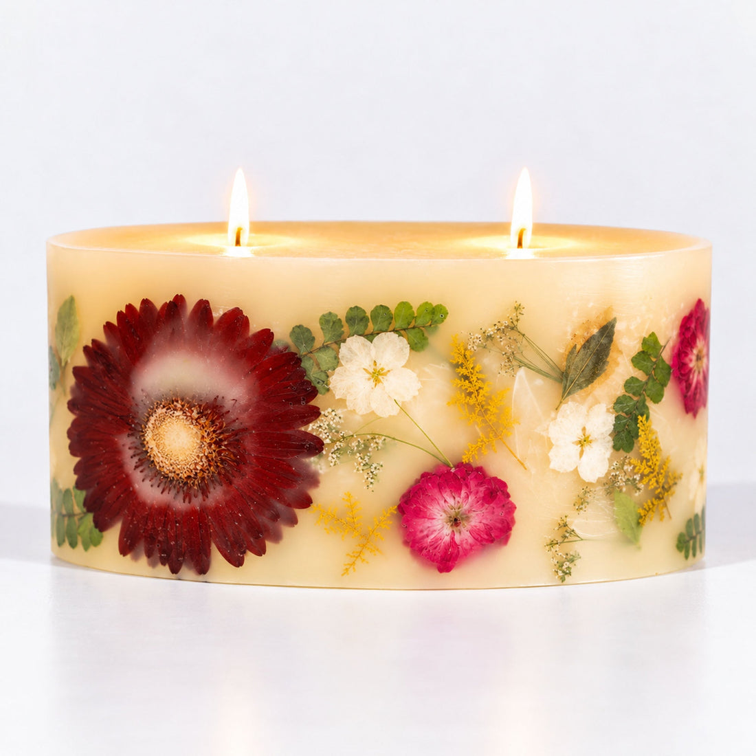 Statement Botanical Candle - Winterberry Frost