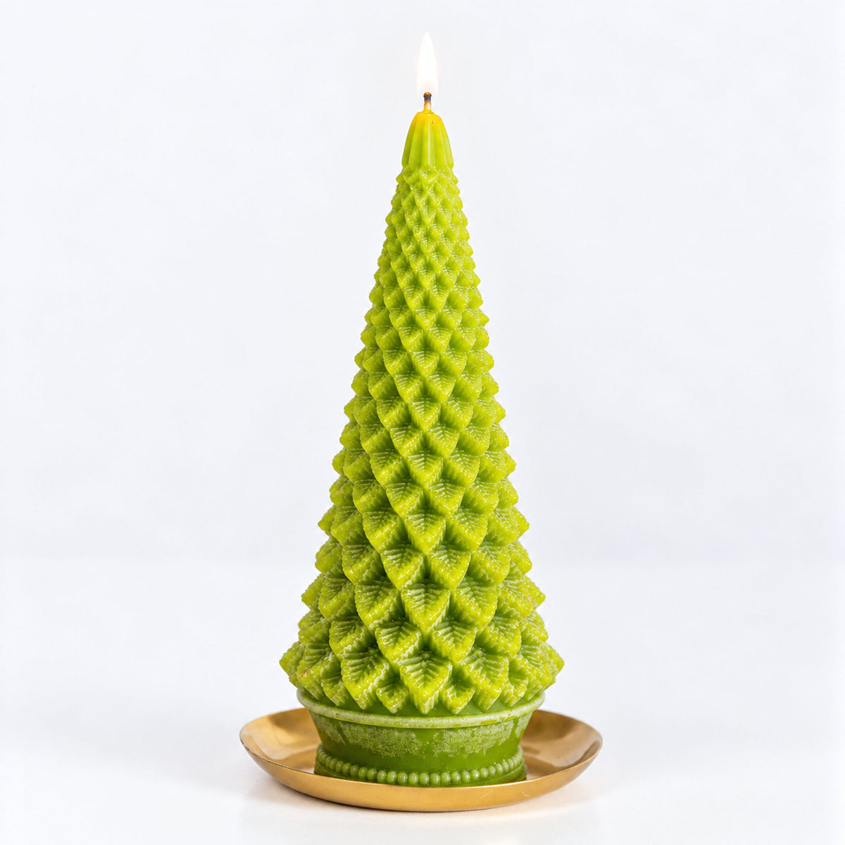 Signature Sculpted Tree Candle - Winterberry Frost