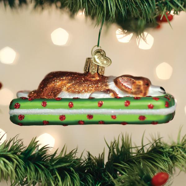 Old World Christmas 1.75 X 2.5 X 4 / 12598 Sleepy Corgi Ornament