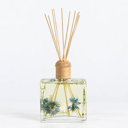 Signature Botanical Reed Diffuser - Sea Salt Mist