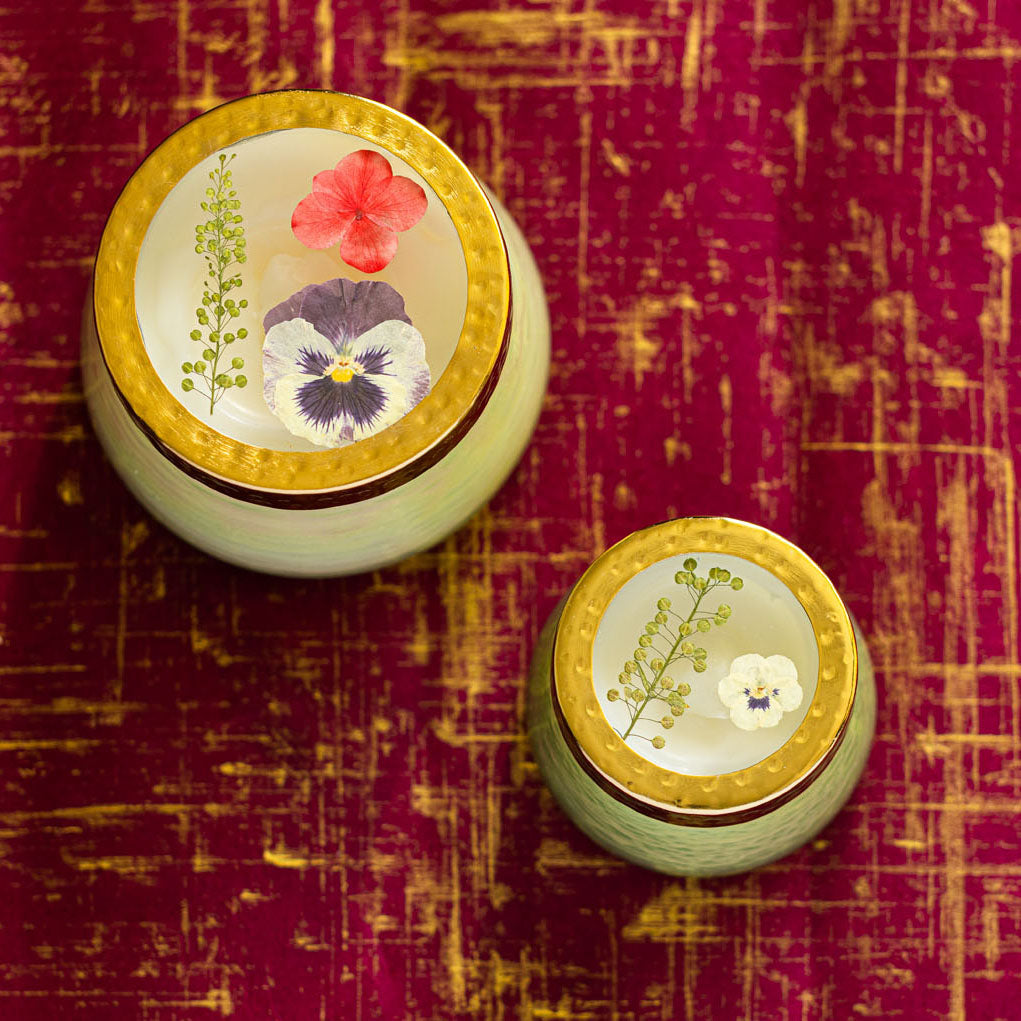 Accent Watercolor Pressed Floral Candle - Tomato Vine