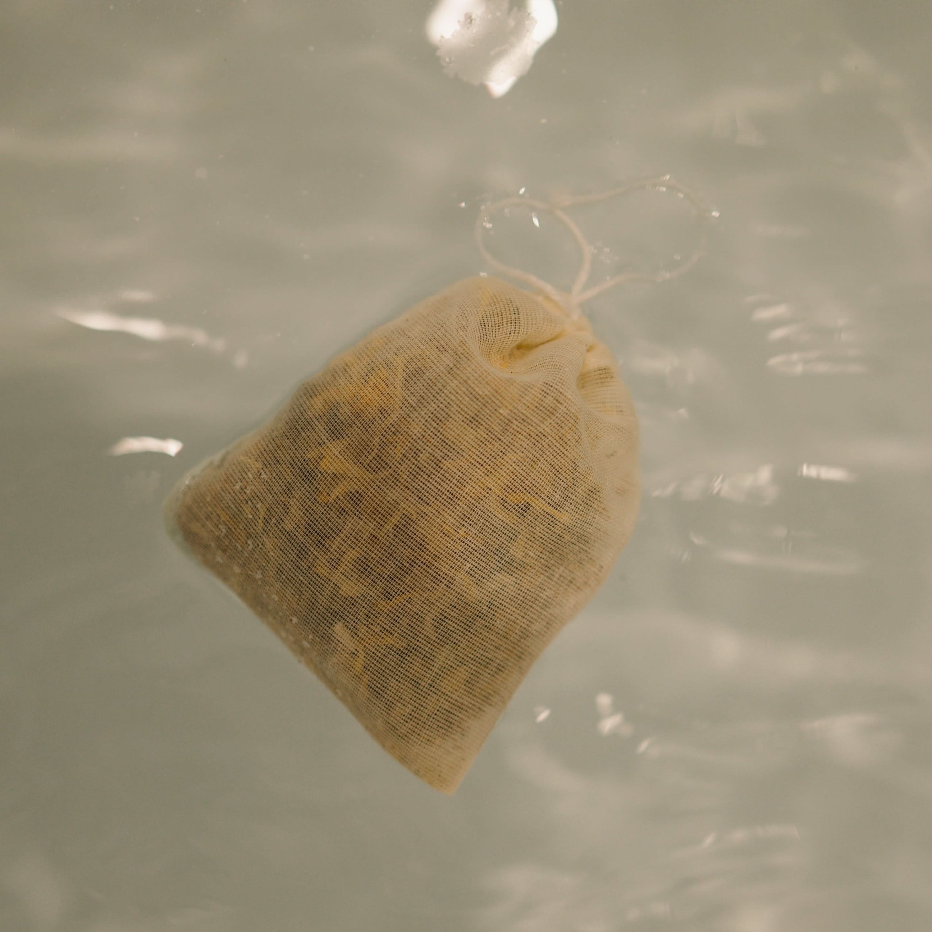 Honeybee Hippie herbal sitz bath postpartum herbal sitz bath