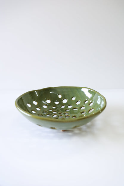 Newland Colander | Moss