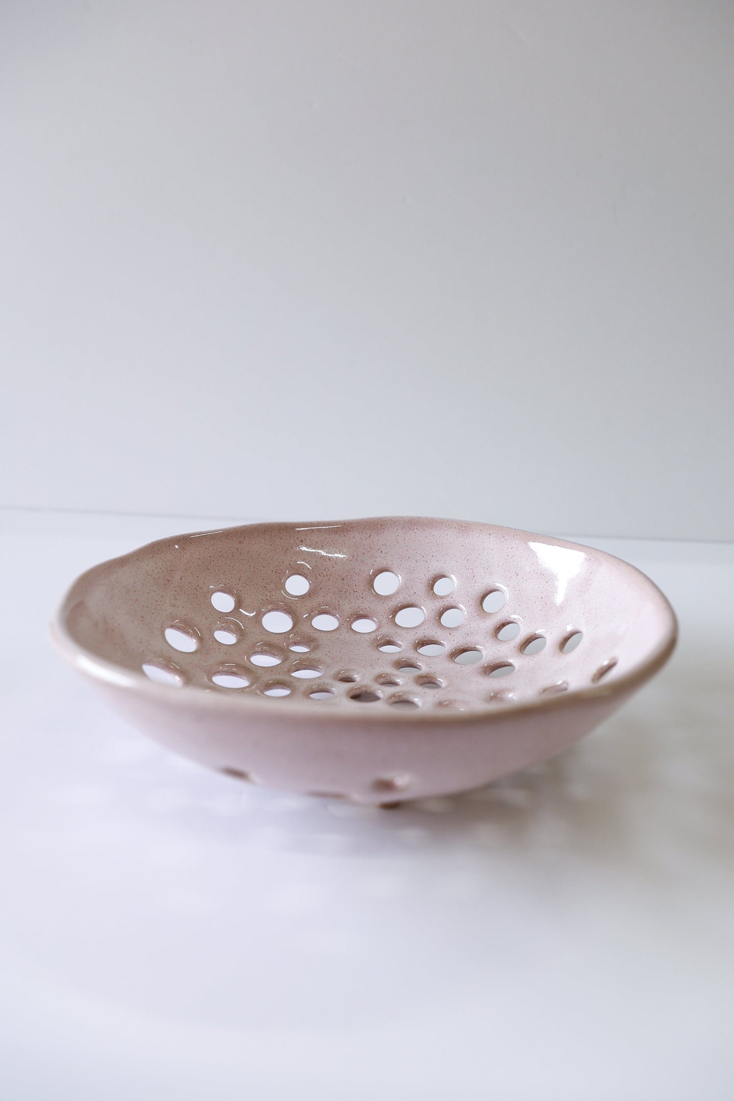 Newland Colander | Seashell