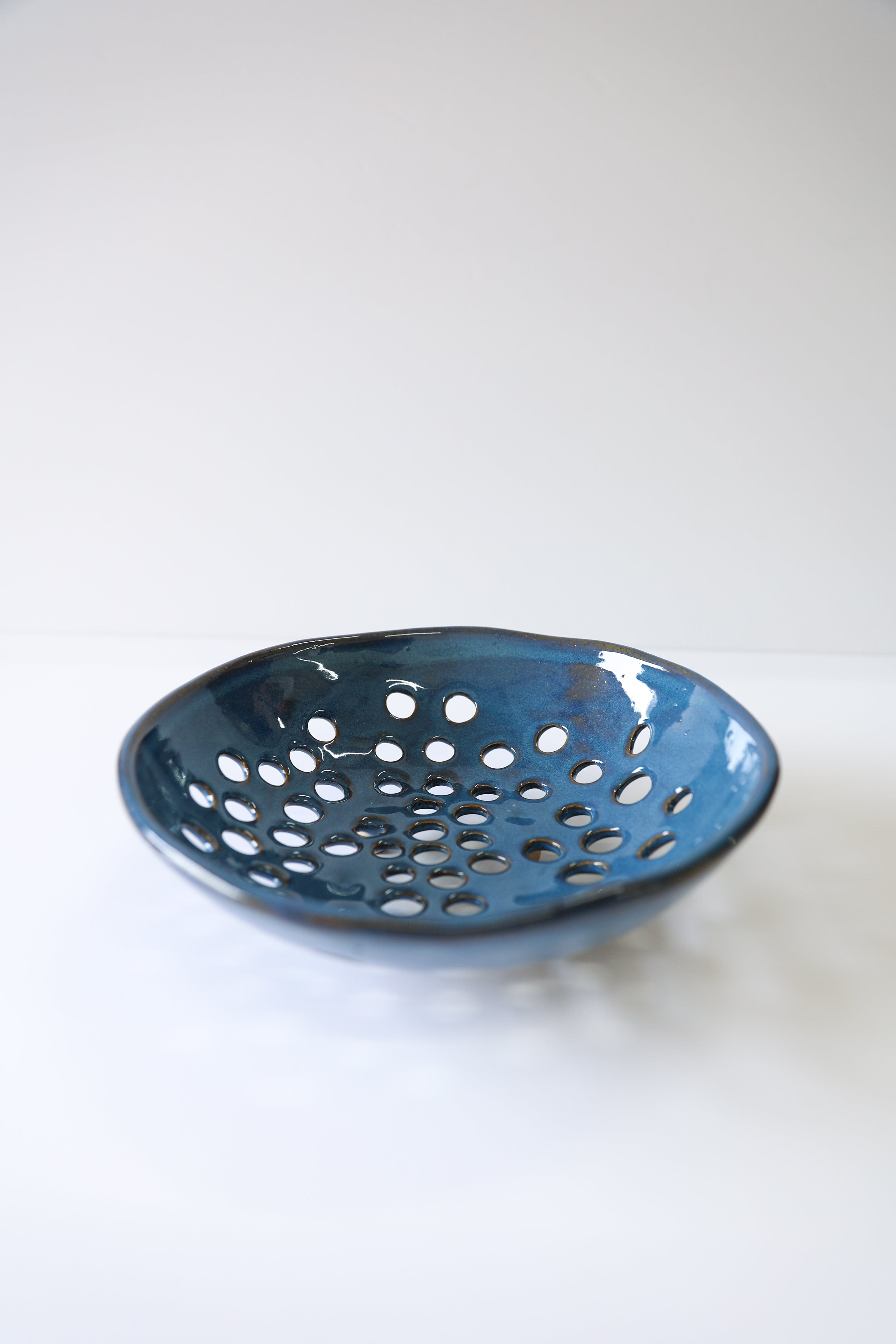 Newland Colander | Deep Sea