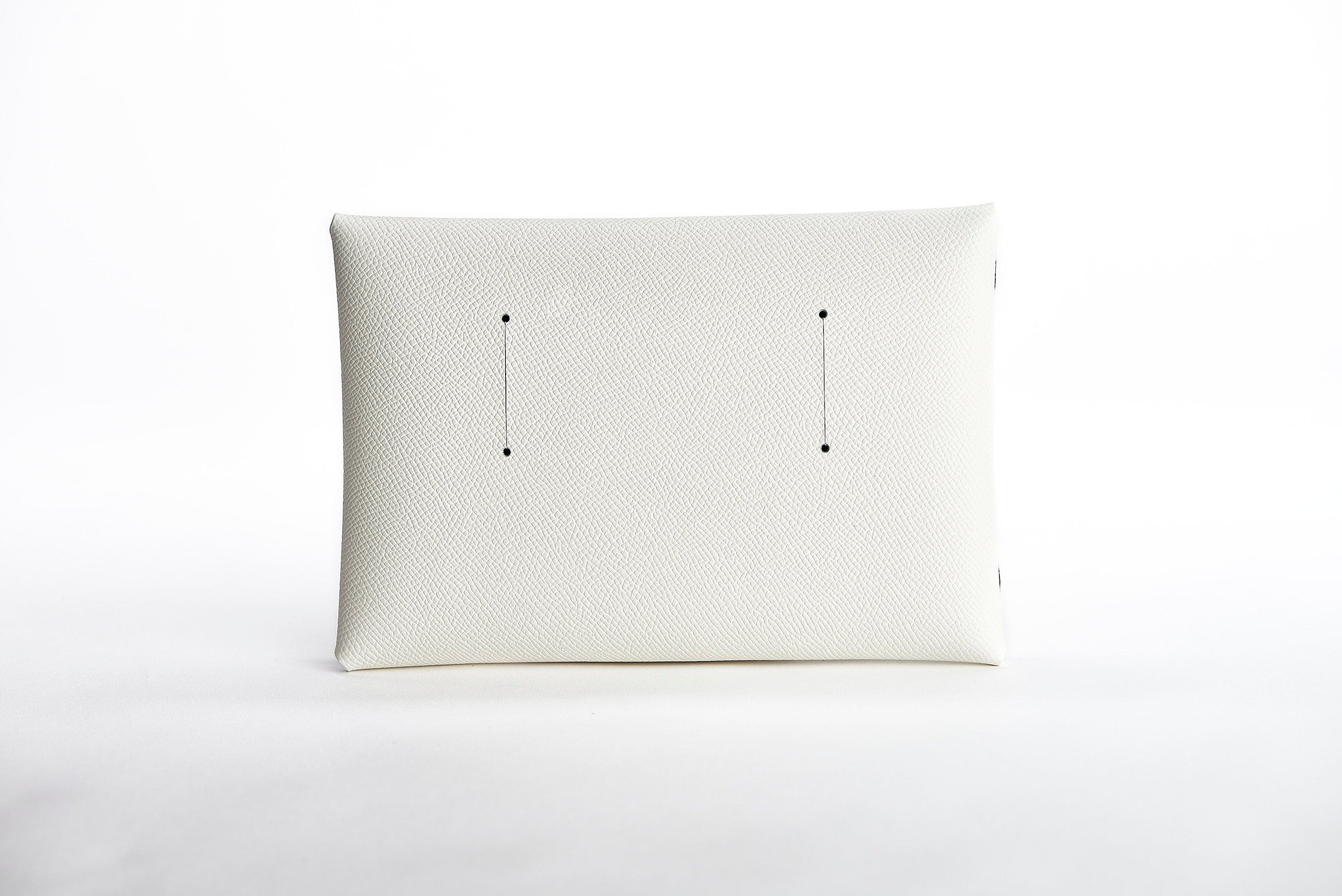 SOUL CARRIER The Pochette Clutch - White