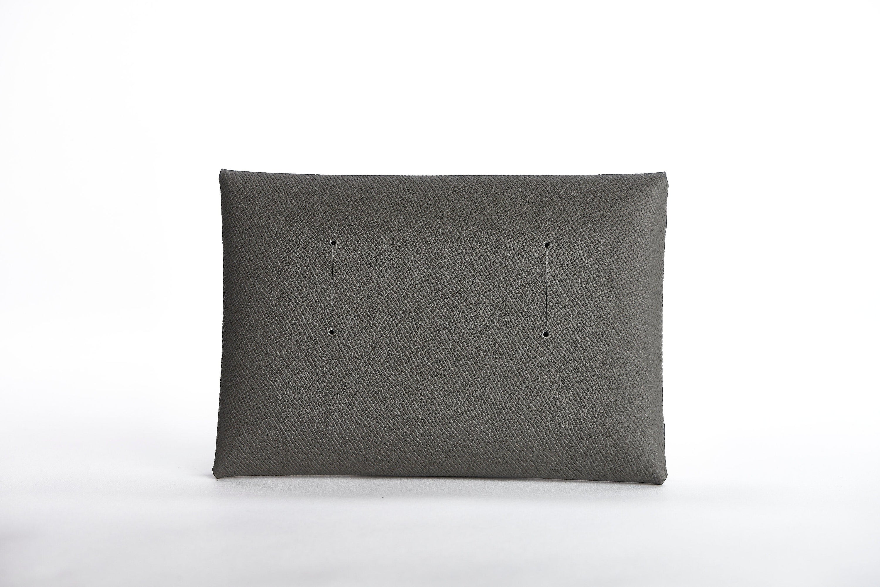 SOUL CARRIER The Pochette Clutch - Gray