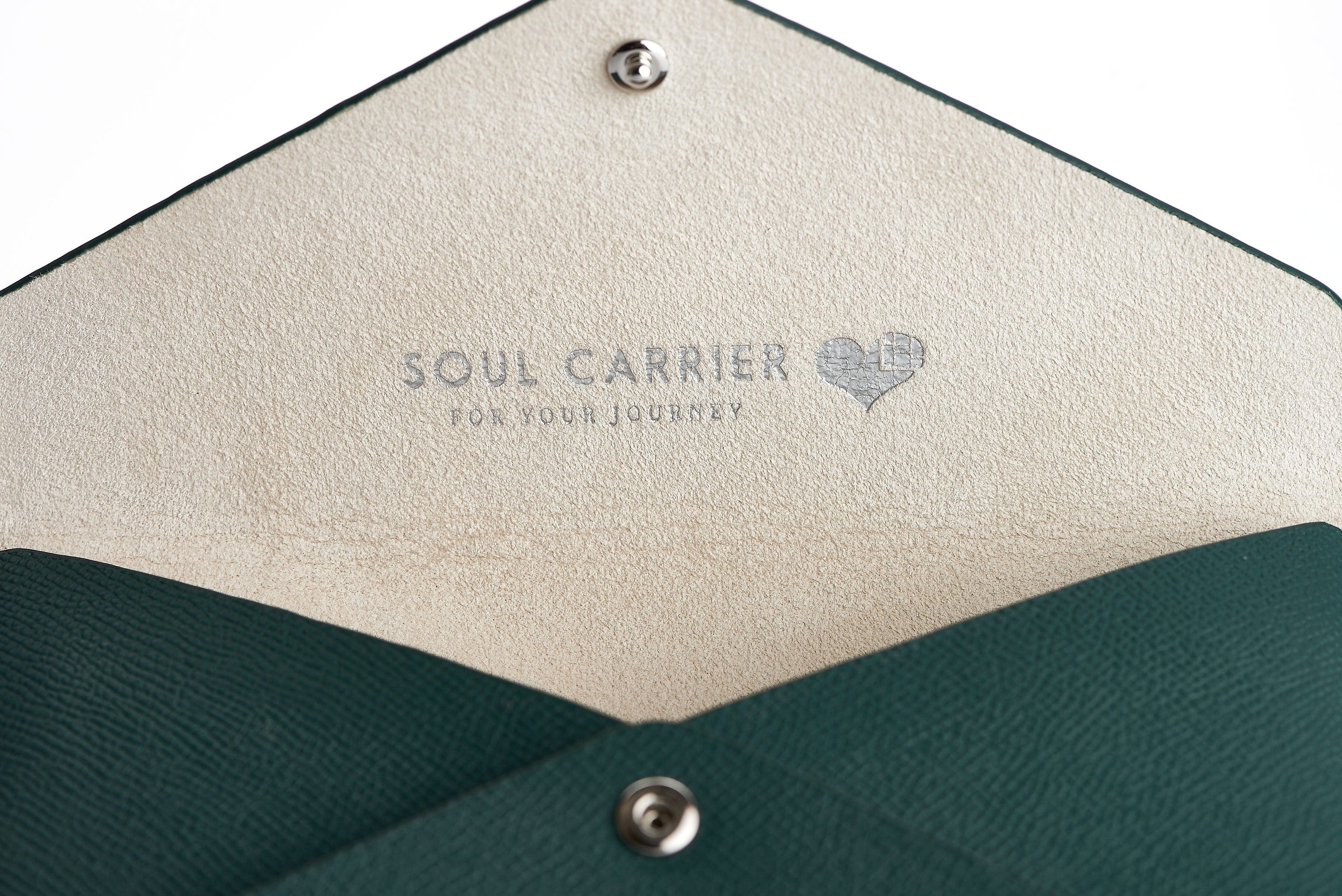 SOUL CARRIER The Pochette Clutch - Hunter Green