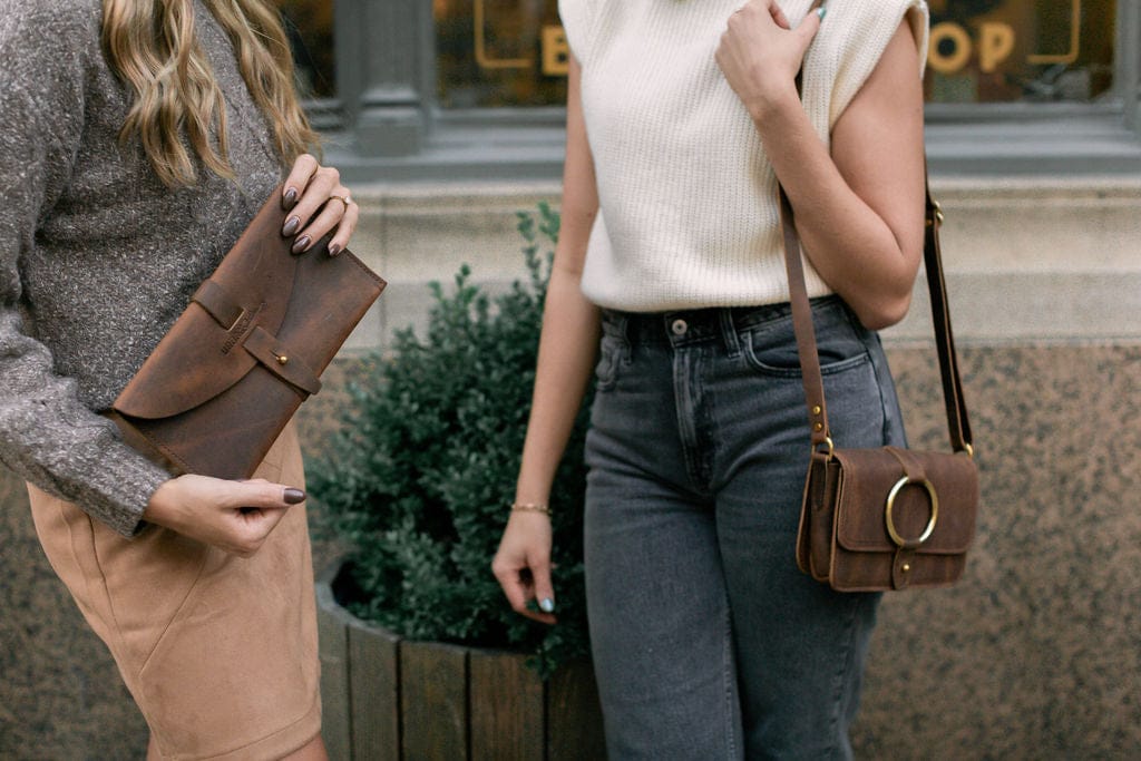 Urban Southern Wallets 5th Avenue Clutch