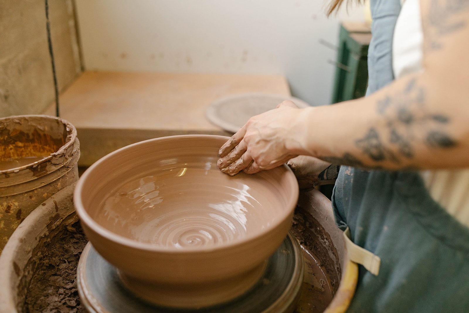 KJ Pottery Bowl Serving Bowl