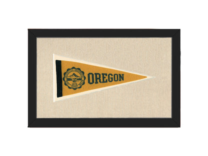 Americana Memories Vintage Pennants and Memorabilia Vintage University of Oregon Pennant