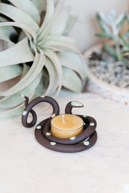 Carter + Rose Stevie Ceramic Snake Tealight Holder