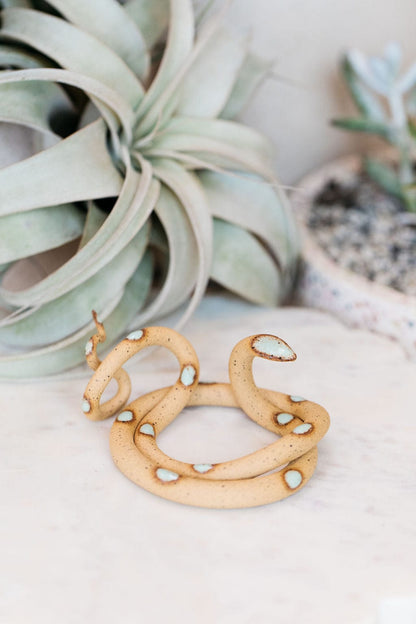 Carter + Rose Selma / Without plant Medium Ceramic Snake