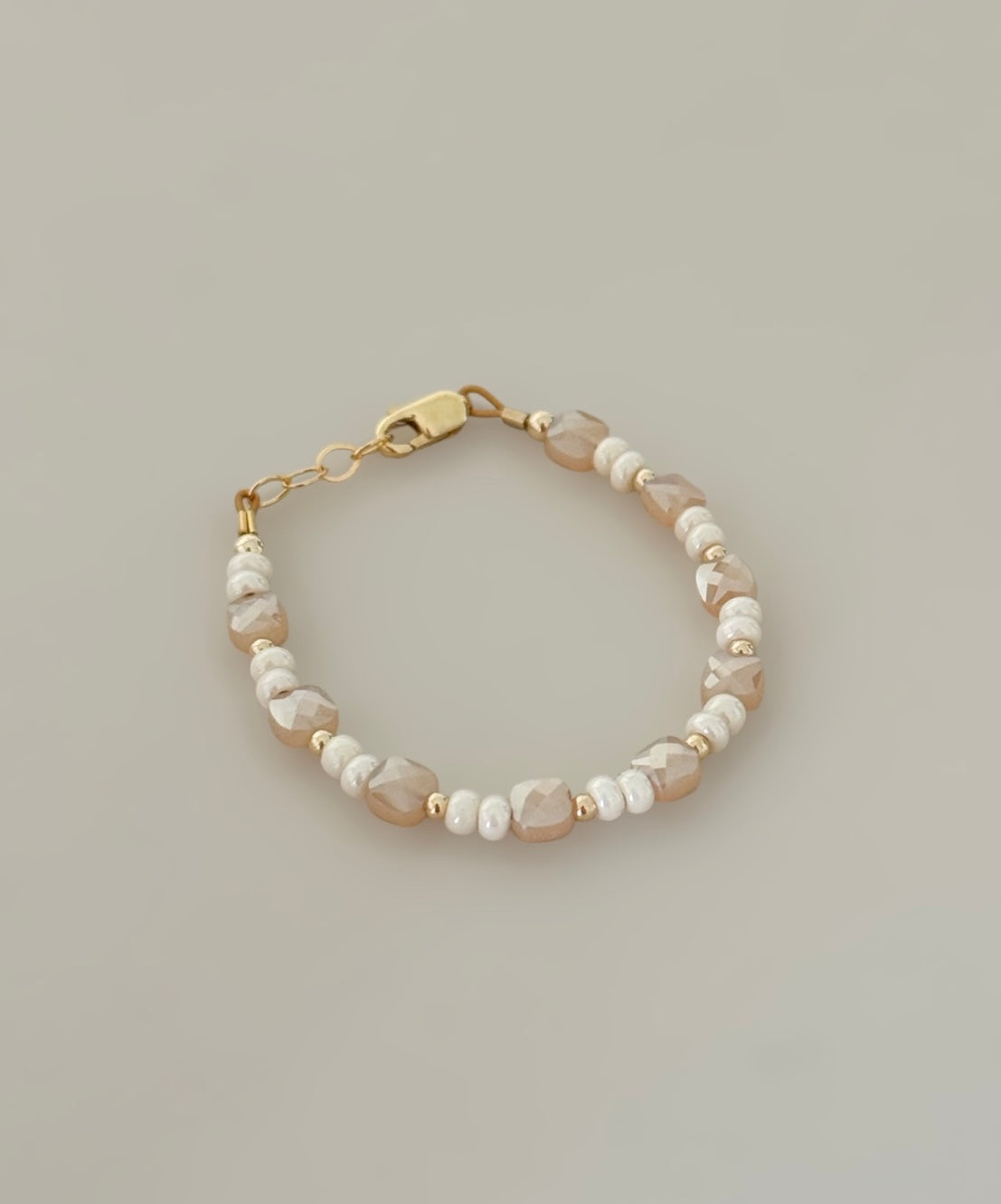 Gold &amp; cream shimmer bracelet
