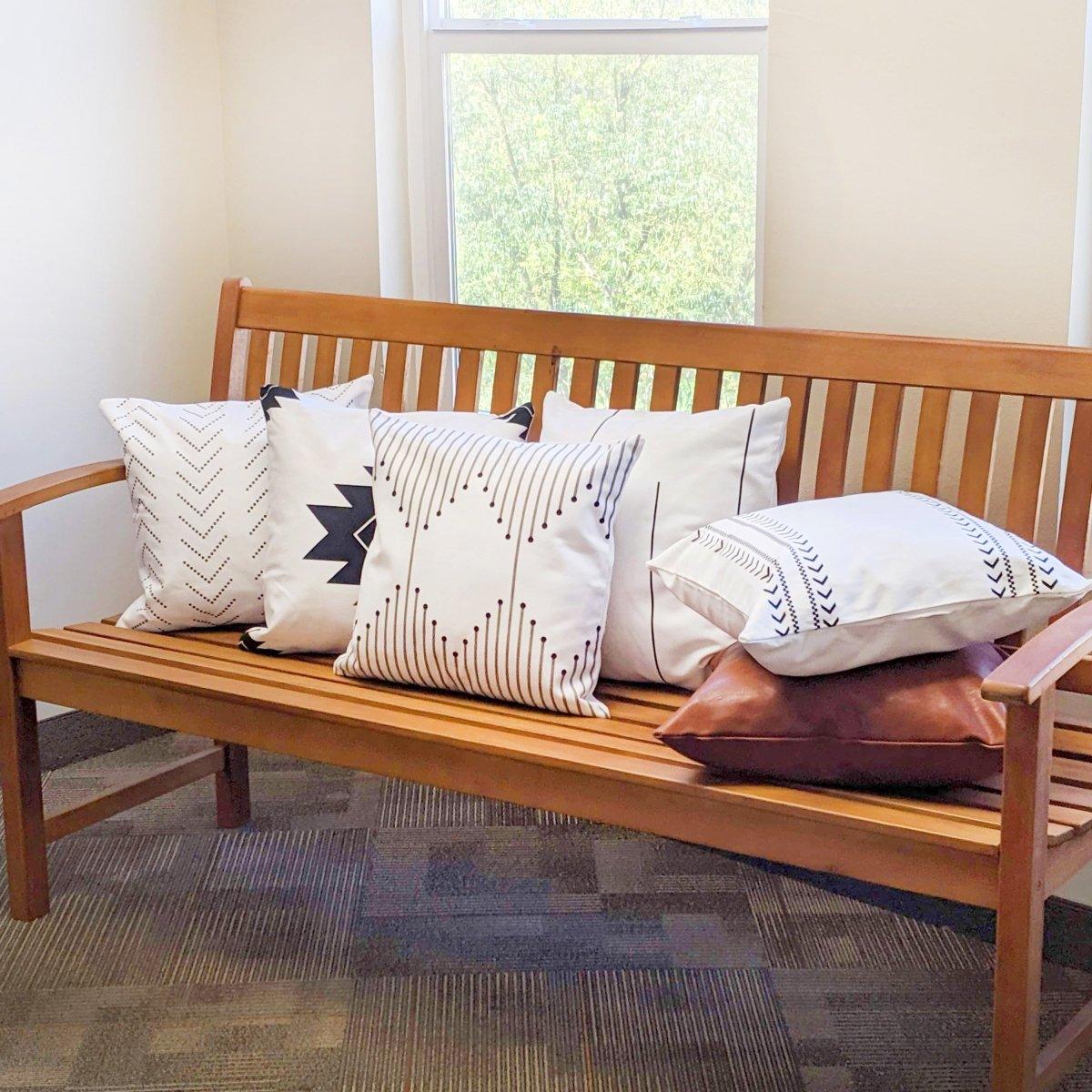 Gia Roma Throw Pilow Amber &amp; Farm Set