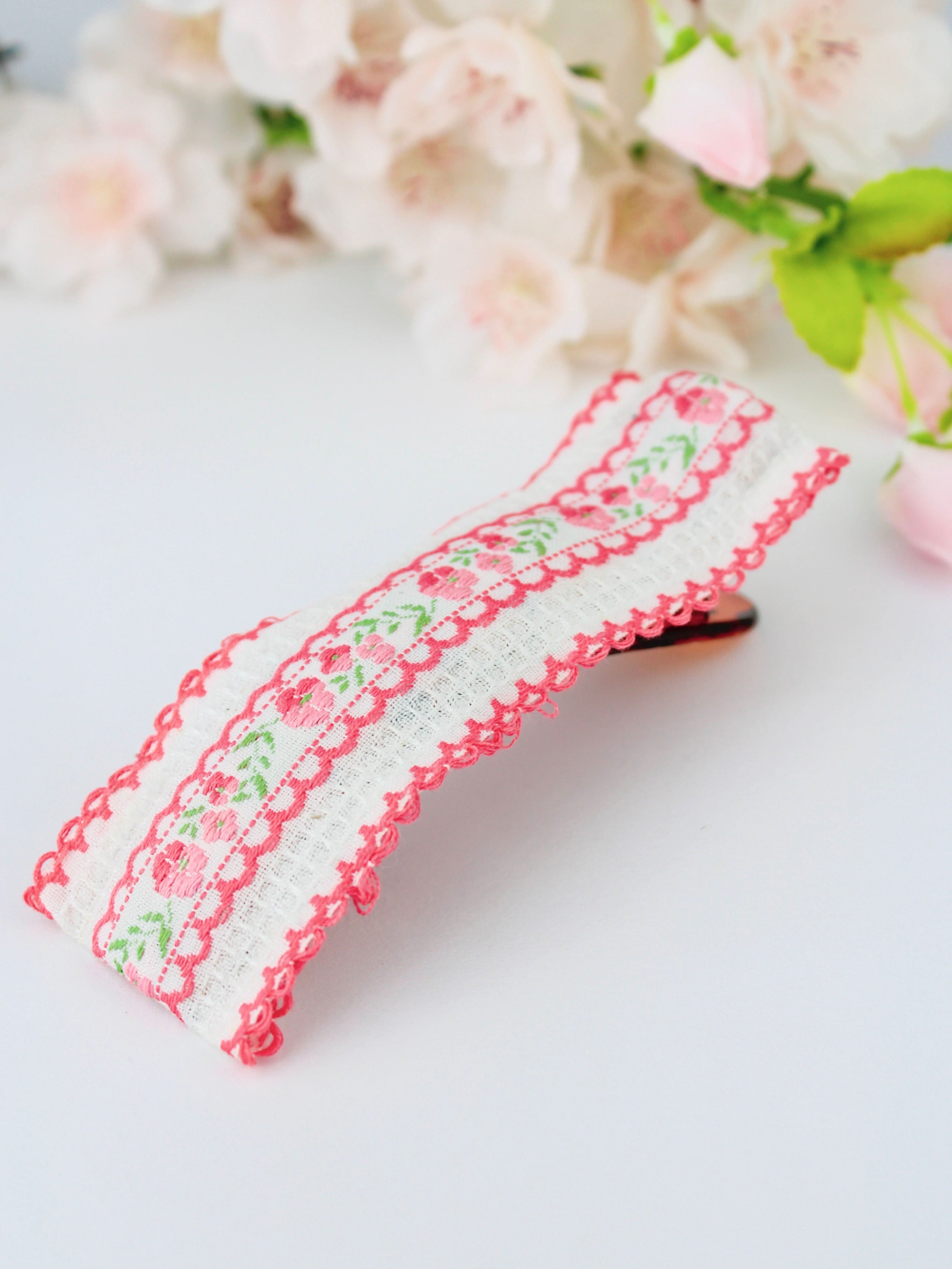 Ash &amp; Rose Hair Clip Spring in Sweden Vintage Ribbon Hair Clip