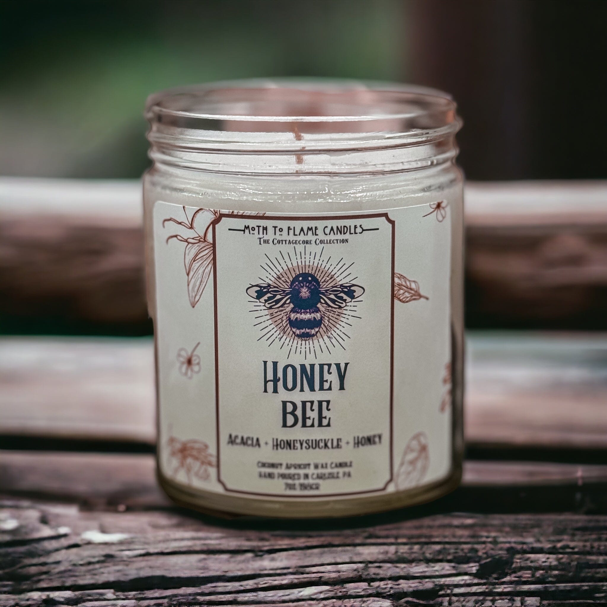 Moth to Flame Candles Honey Bee – 7 oz Candle