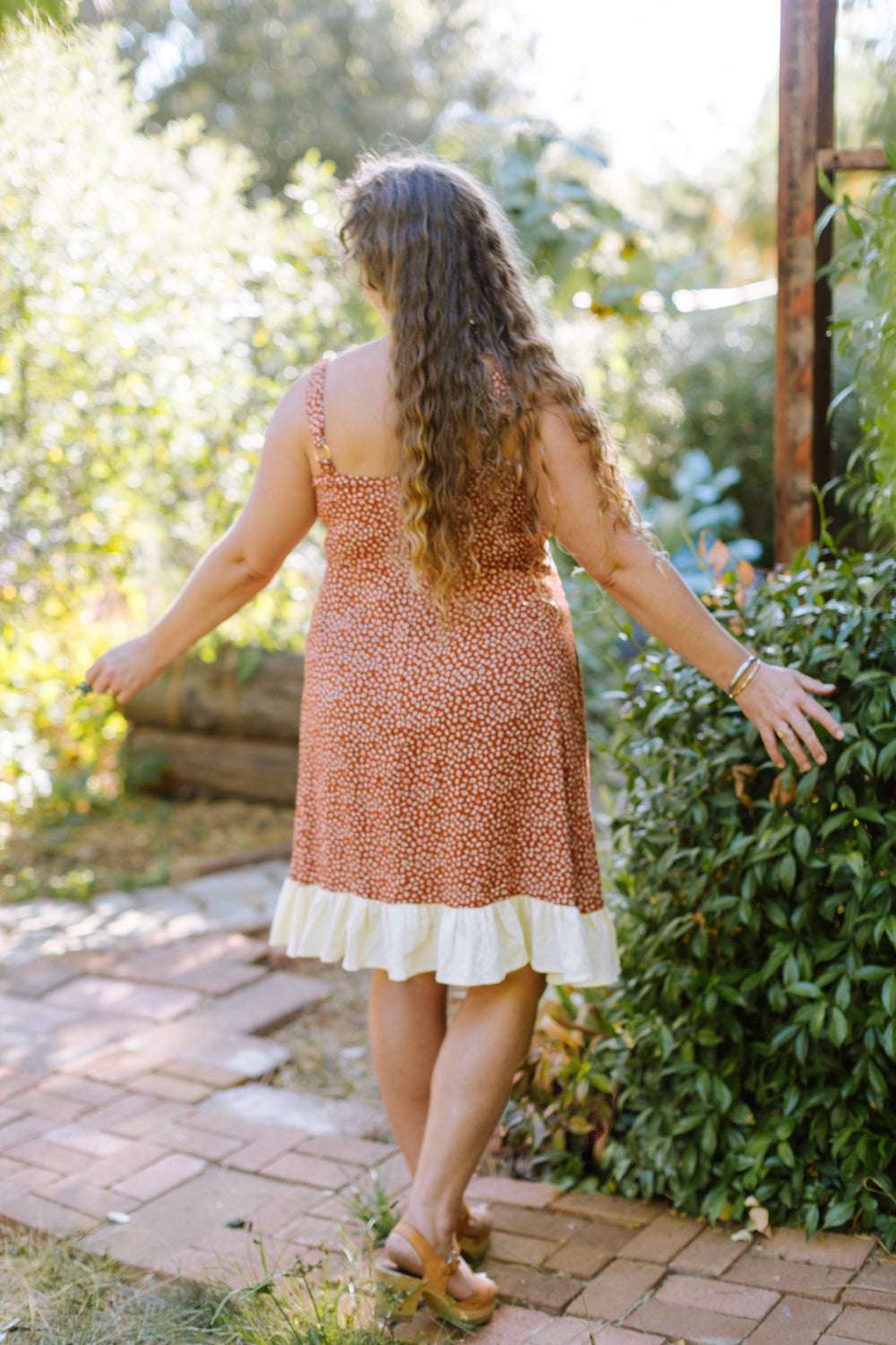 Field Day Dress Gemma Dress in Rust Floral and Oat