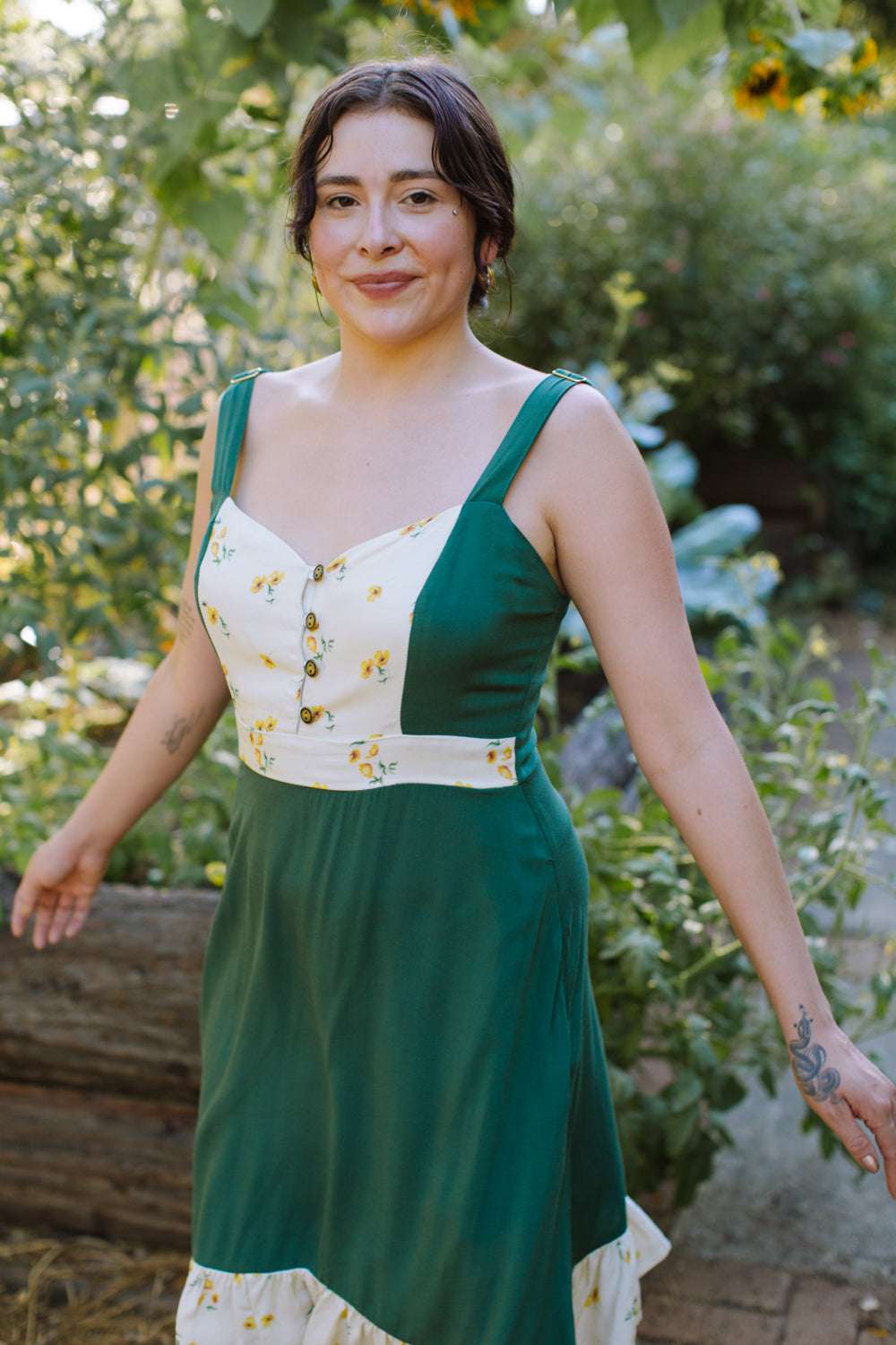 Field Day Dress Gemma Dress in Green Poppy