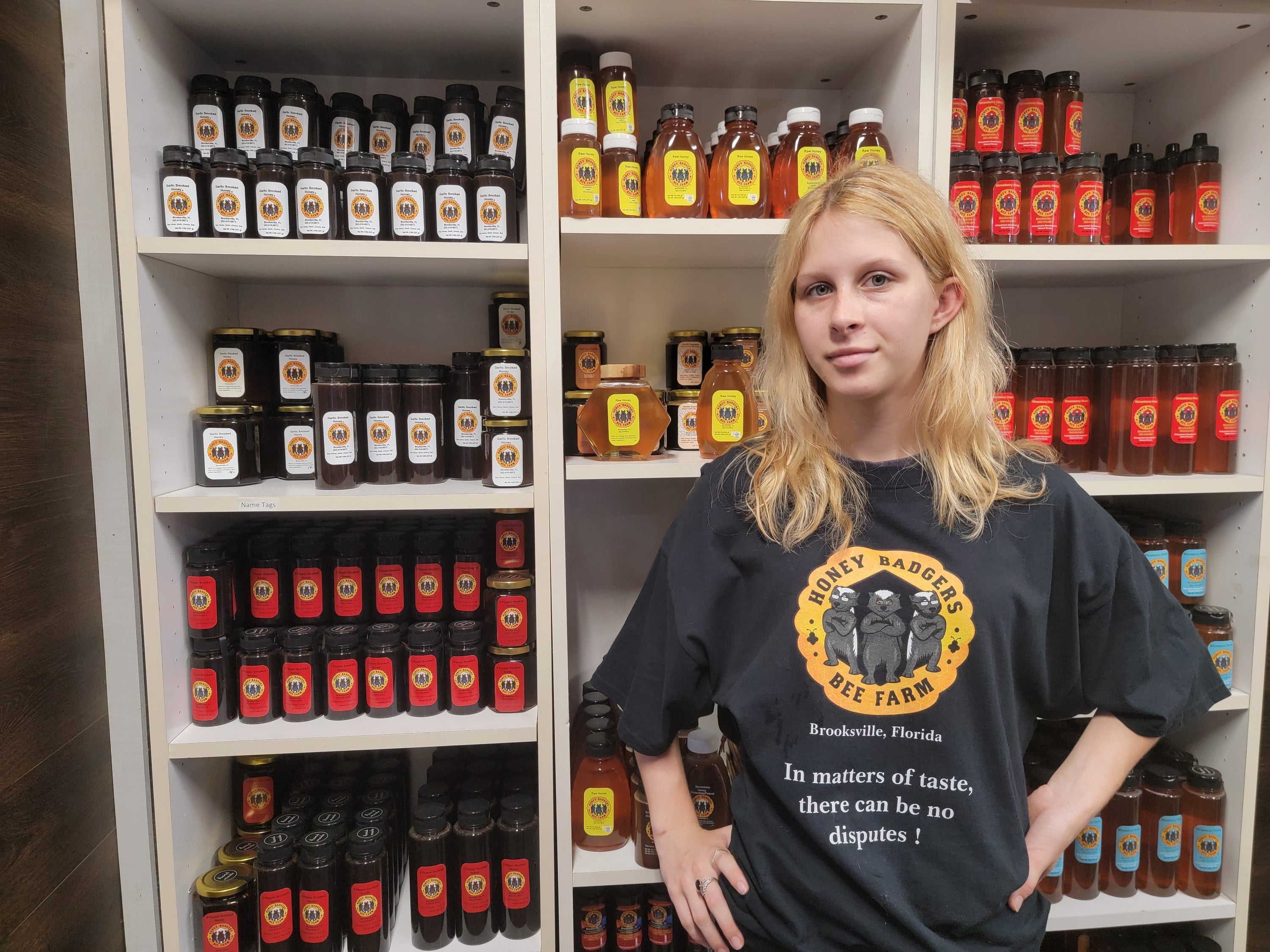Honey Badgers Bee Farm All natural Tea Hibiscus &amp; Rose Honey