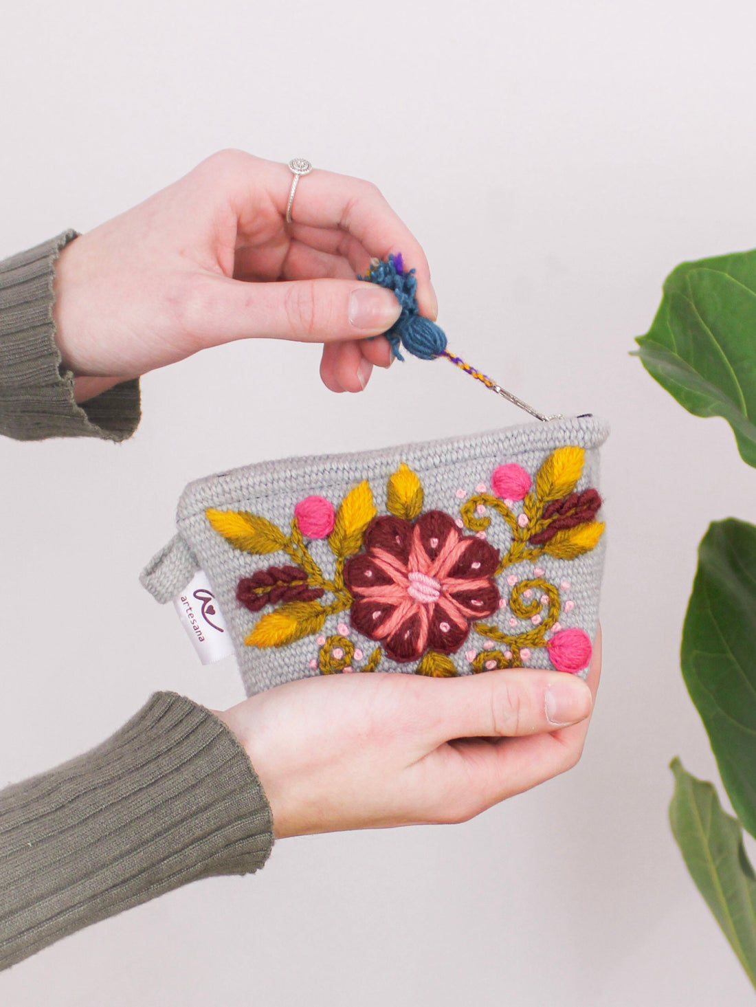 Sunset Floral Embroidered Coin Purse - My American Goods