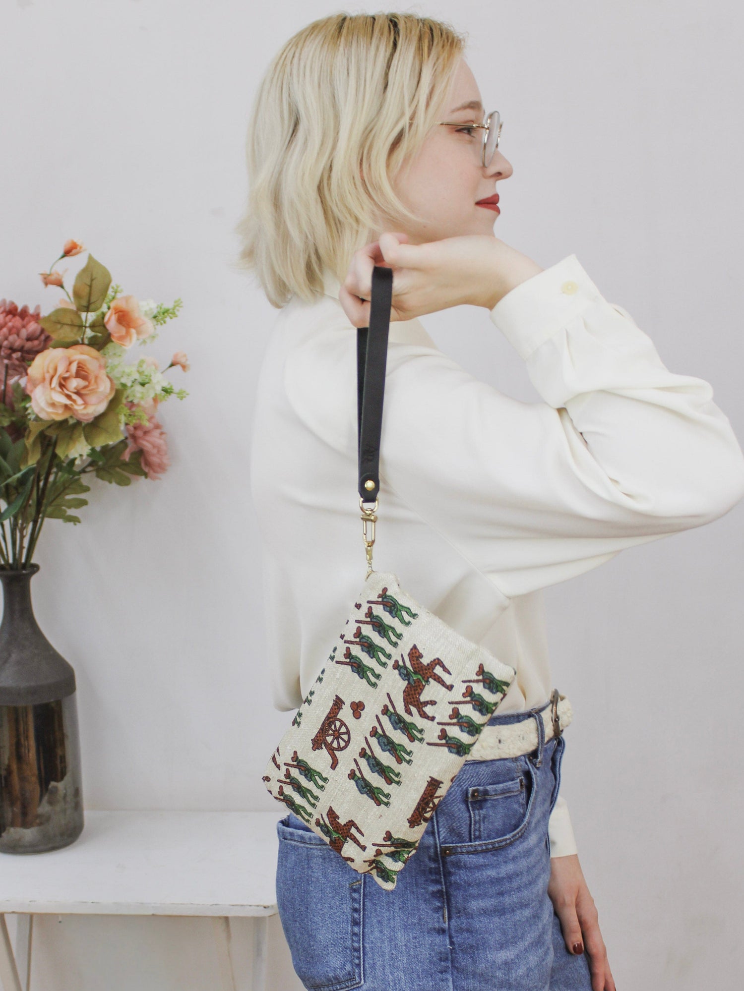 Ash &amp; Rose purse Vintage Linen Mod Minuteman Wristlet