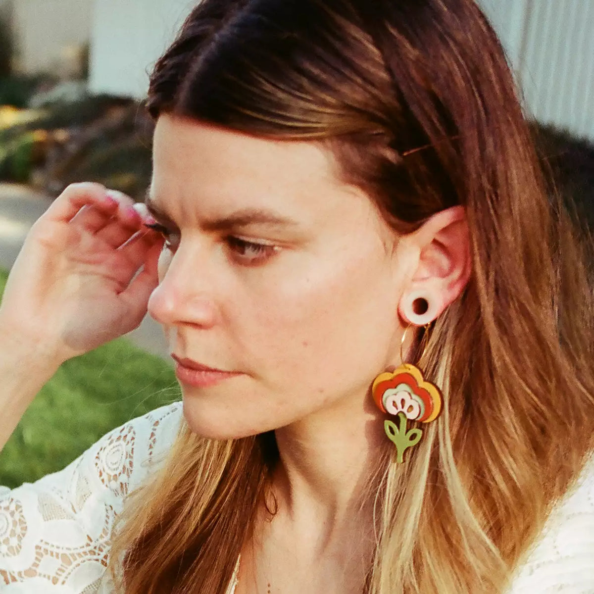 70s Tulip Hoops