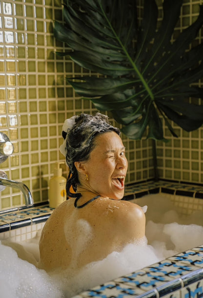 Sandalwood Yuzu Shampoo