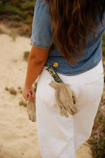 Manuka Honey &amp; Wild Bergamot Tallow Hand Balm