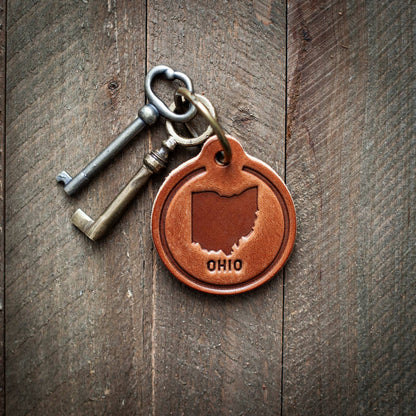 Ohio State Silhouette Leather Keychain Circle