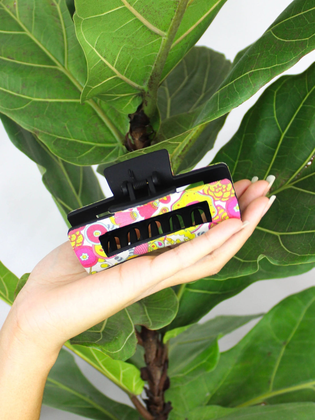 Groovy Floral Hair Clip