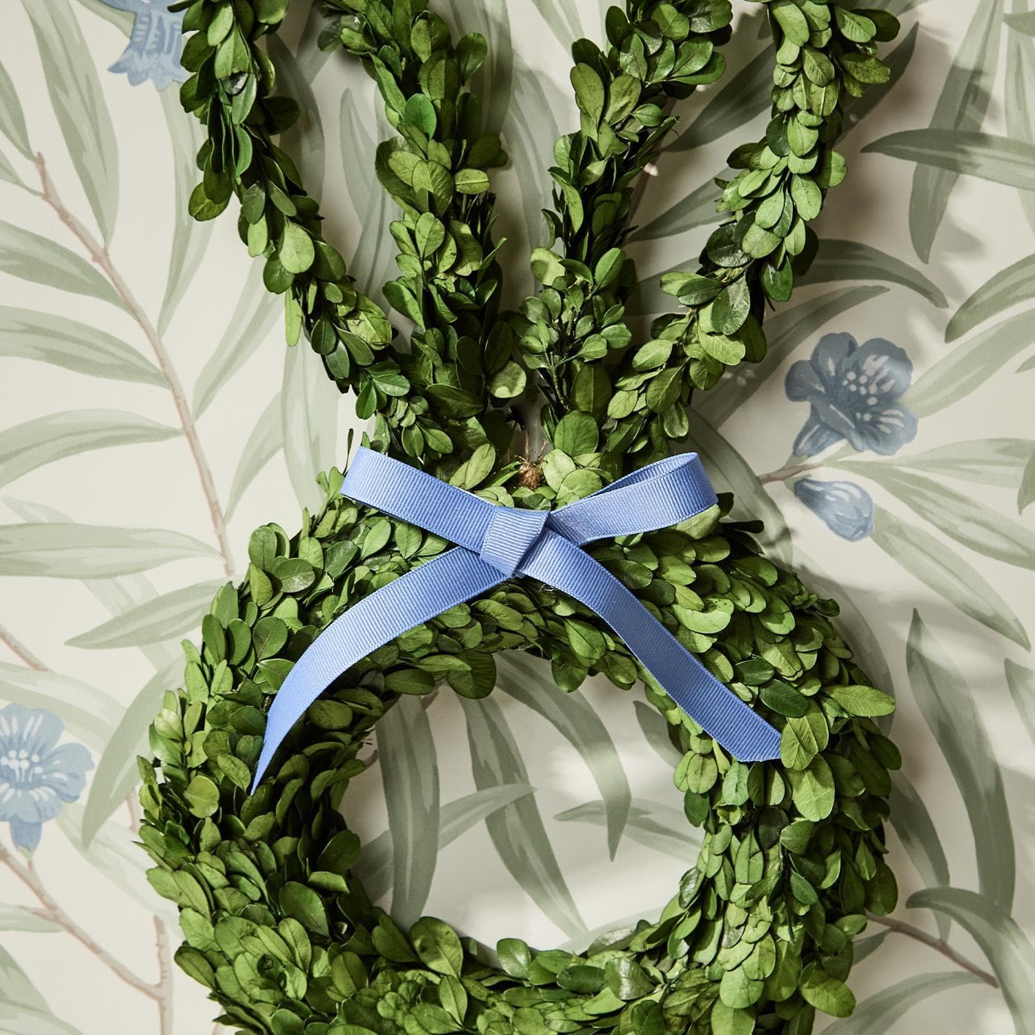 Gia Roma wreath Bunny Wreath Boxwood