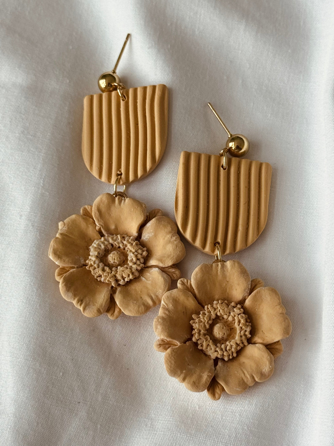 Poppies, in Yellow