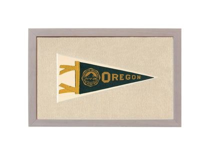 Americana Memories Vintage Pennants and Memorabilia Vintage University of Oregon Pennant