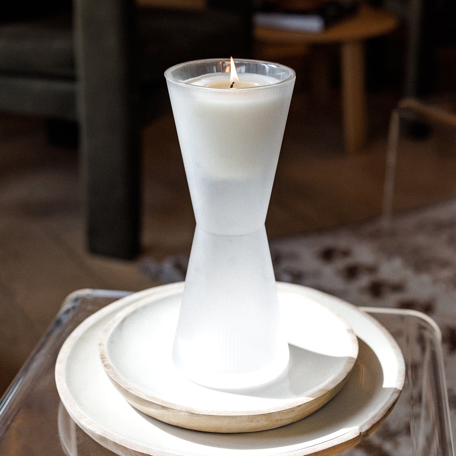 OZAIZ AIZ Glass Carafe + Candle - Santal &amp; Spice Bundle
