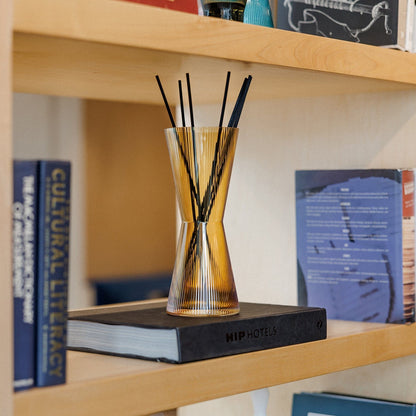 OZAIZ Citron / Fig &amp; Flowers AIZ Reed Diffuser in Fig &amp; Flowers